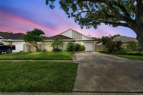 11905 Hickorynut Dr, Tampa, FL 33625