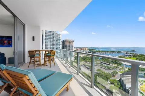 301 1st St S #1902, Saint Petersburg, FL 33701