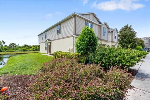 Exterior - 8961 Turnstone Haven Pl, Tampa, FL 33619 photo 6 of 8