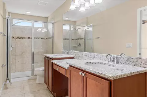 Bath - 8961 Turnstone Haven Pl, Tampa, FL 33619 photo 2 of 3