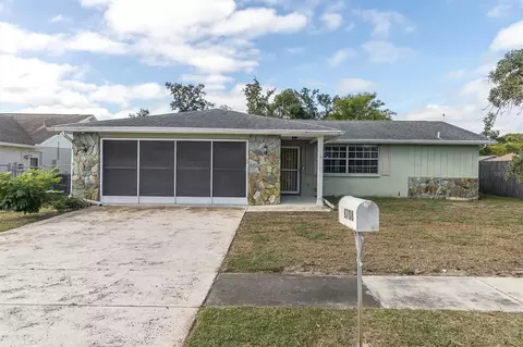 8708 Briar Patch Dr, Port Richey, FL 34668
