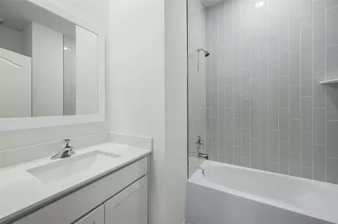 Bath - 13351 Tula Loop, Astatula, FL 34705 photo 1 of 1
