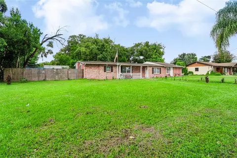 Exterior - 2409 Giddens Ave, Seffner, FL 33584 photo 1 of 6