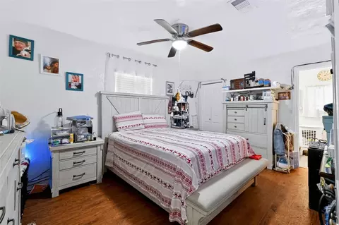 Bedroom - 2409 Giddens Ave, Seffner, FL 33584 photo 1 of 4