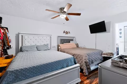 Bedroom - 2409 Giddens Ave, Seffner, FL 33584 photo 3 of 4