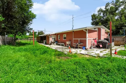 Exterior - 2409 Giddens Ave, Seffner, FL 33584 photo 3 of 6