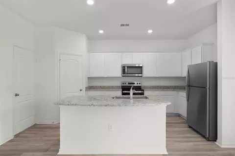 Kitchen - 13344 Tula Loop, Astatula, FL 34705 photo 2 of 2