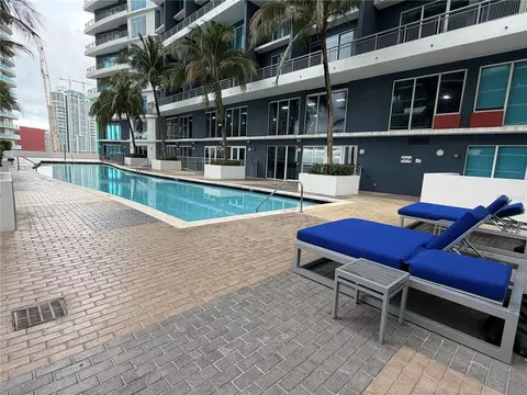 Exterior - 60 SW 13th St #5212, Miami, FL 33130 photo 3 of 3