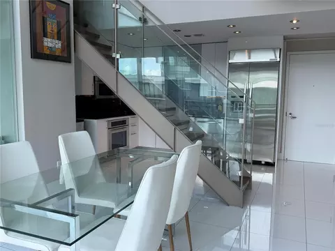 Dining - 60 SW 13th St #5212, Miami, FL 33130 photo 1 of 4