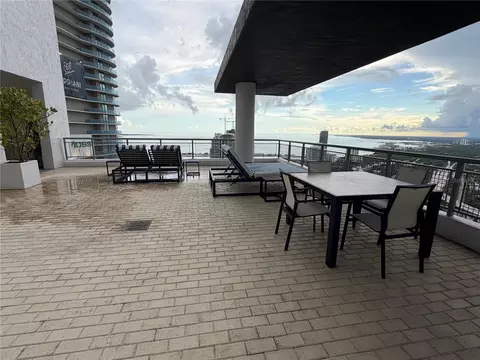 Other - 60 SW 13th St #5212, Miami, FL 33130 photo 5 of 21