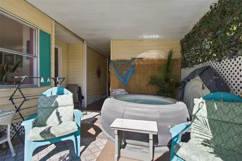 Exterior - 980 7th St NW #1A, Largo, FL 33770 photo 18 of 26