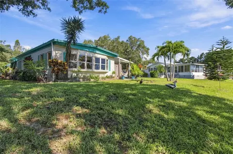 Exterior - 980 7th St NW #1A, Largo, FL 33770 photo 22 of 26
