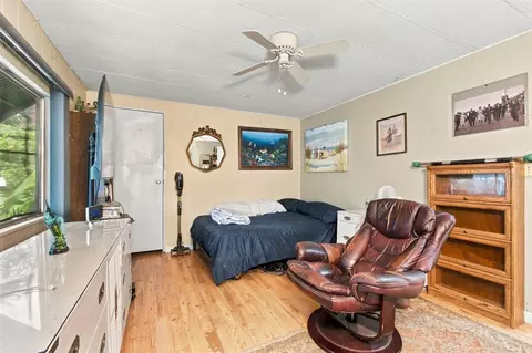 Bedroom - 980 7th St NW #1A, Largo, FL 33770 photo 5 of 7