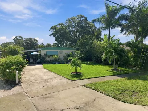 Exterior - 980 7th St NW #1A, Largo, FL 33770 photo 25 of 26