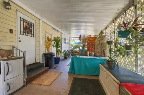 Exterior - 980 7th St NW #1A, Largo, FL 33770 photo 17 of 26