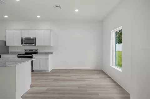 Living - 13245 Tula Loop, Astatula, FL 34705 photo 1 of 3