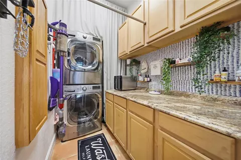Other - 13100 Lilita Ave, Dover, FL 33527 photo 3 of 4