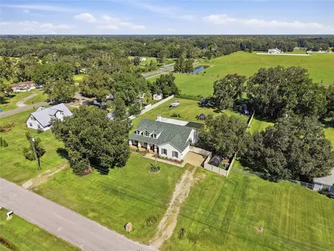 View/Area - 13100 Lilita Ave, Dover, FL 33527 photo 2 of 6