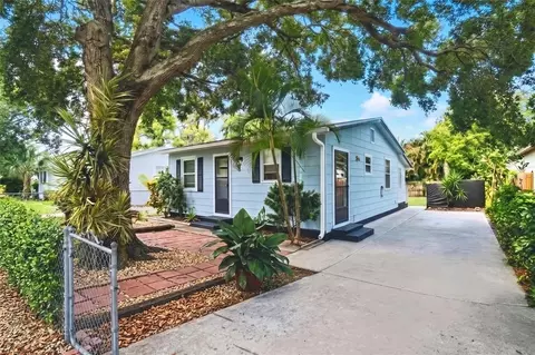 4480 Newark St N, Saint Petersburg, FL 33714