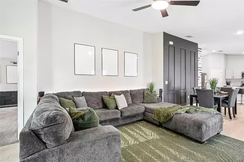 Living - 7755 Depot Loop, Parrish, FL 34219 photo 1 of 2