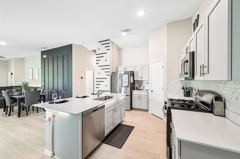 Kitchen - 7755 Depot Loop, Parrish, FL 34219 photo 5 of 6