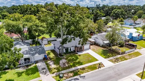 View/Area - 906 Cutler Dr, Seffner, FL 33584 photo 5 of 15