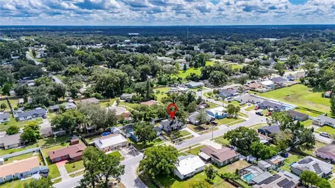 View/Area - 906 Cutler Dr, Seffner, FL 33584 photo 9 of 15