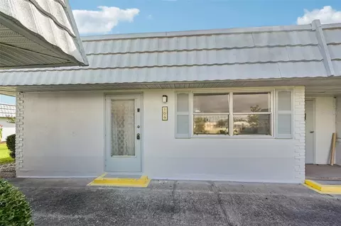 202 Bedford Trl #109, Sun City Center, FL 33573