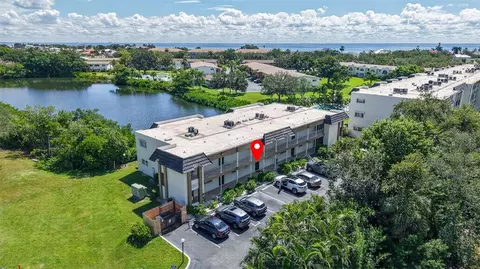 4601 Chancellor St NE #144, Saint Petersburg, FL 33703