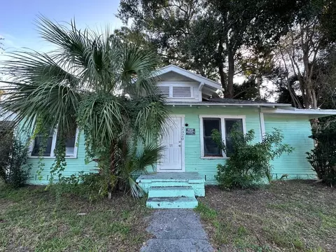 2320 5th St S, Saint Petersburg, FL 33705