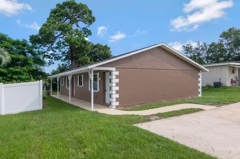 53745376 School Rd, New Port Richey, FL 34652