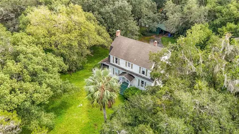7378 Griffin Rd, Brooksville, FL 34601