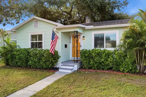 3820 Burlington Ave N, Saint Petersburg, FL 33713