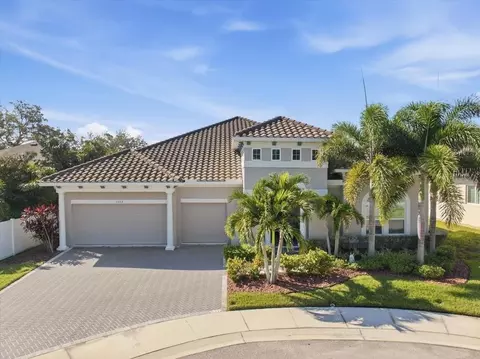 1553 River Dee Ln, Dunedin, FL 34698