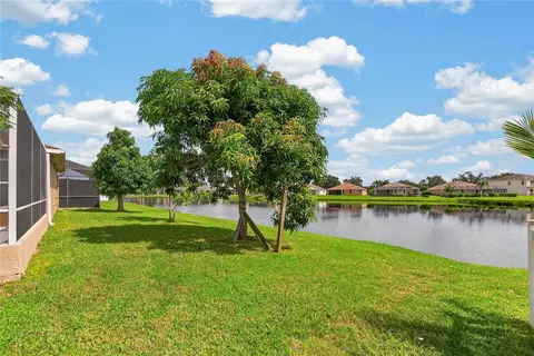 Exterior - 6129 41st Street St E, Bradenton, FL 34203 photo 4 of 24