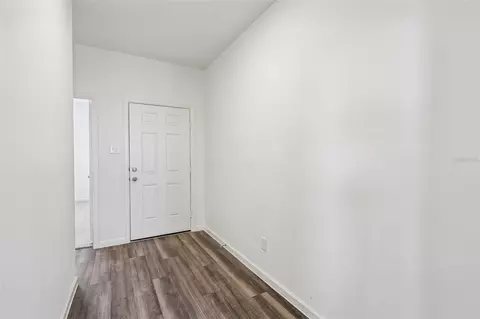 Entry Way - 10861 Curving Creek Loop, Parrish, FL 34219 photo 3 of 6