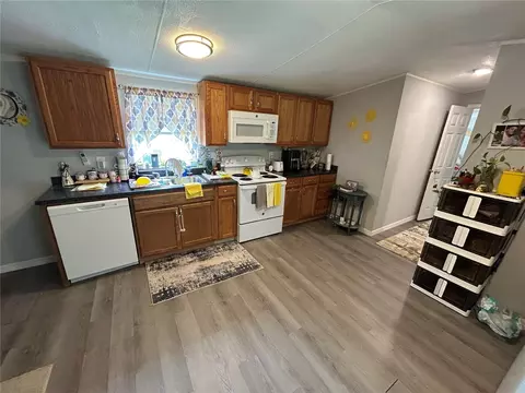 3303 Parlow Ave, Spring Hill, FL 34606 photo 12