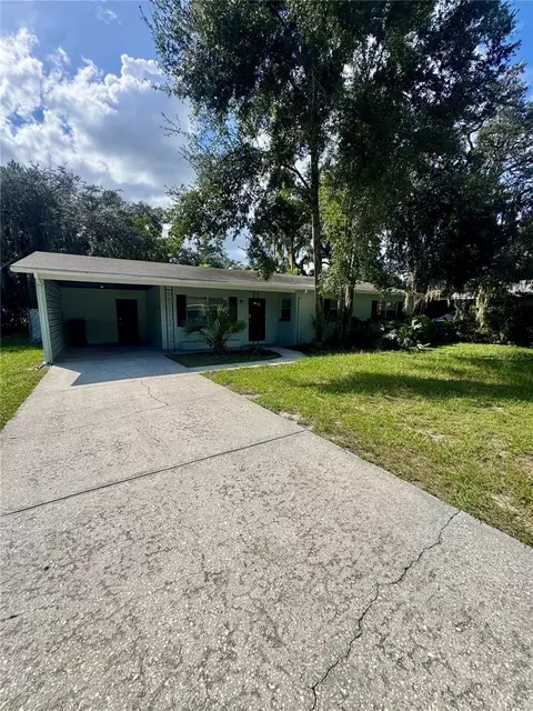 7602 Pine Hill Dr, Tampa, FL 33617