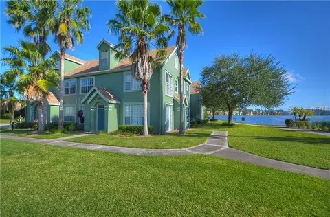 9414 Lake Chase Island Way #9414, Tampa, FL 33626