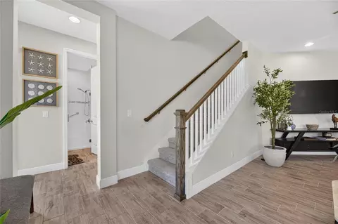 Entry Way - 9125 Warm Springs Cir, Parrish, FL 34219 photo 5 of 9