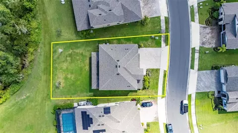 View/Area - 9125 Warm Springs Cir, Parrish, FL 34219 photo 7 of 14