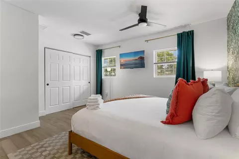 Bedroom - 412 Deville Dr E, Largo, FL 33771 photo 2 of 6