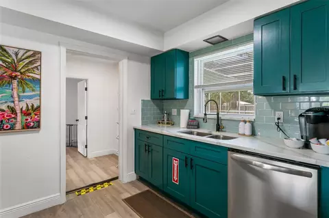 Kitchen - 412 Deville Dr E, Largo, FL 33771 photo 3 of 3
