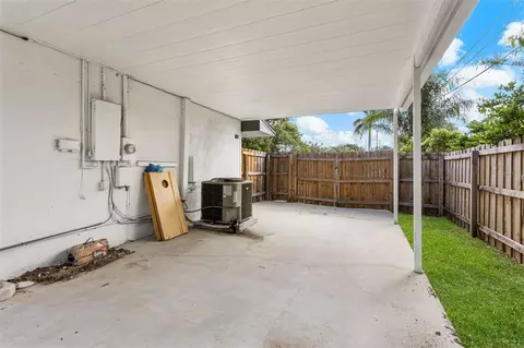 Exterior - 412 Deville Dr E, Largo, FL 33771 photo 4 of 11