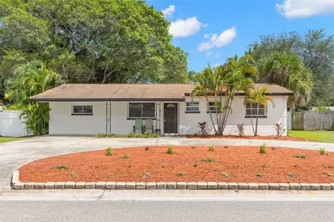 5601 Bay St NE, Saint Petersburg, FL 33703