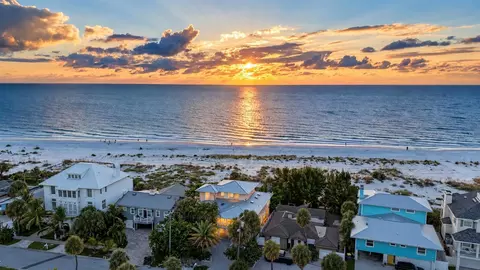 956 Eldorado Ave, Clearwater, FL 33767