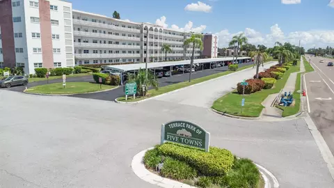 5501 80th St N #303, Saint Petersburg, FL 33709