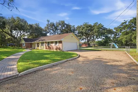 Exterior - 409 El Greco Dr, Brandon, FL 33511 photo 13 of 13