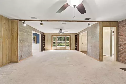 Living - 409 El Greco Dr, Brandon, FL 33511 photo 4 of 5