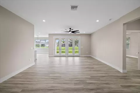 Living - 10704 Banfield Dr, Riverview, FL 33579 photo 4 of 7